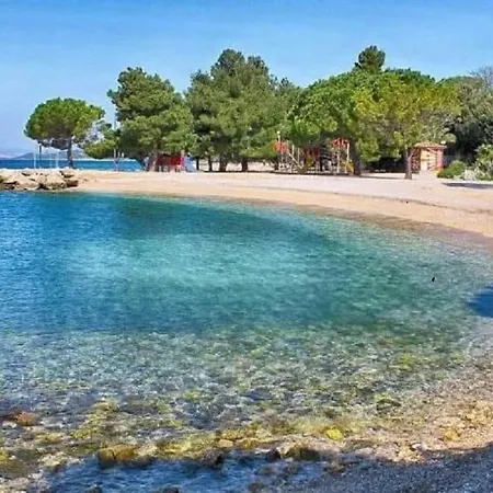 Luxurioese Steinvilla Mariva Mit Pool By Interhome Vakantiehuis