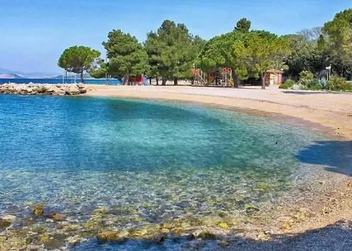 Luxurioese Steinvilla Mariva Mit Pool By Interhome Vakantiehuis