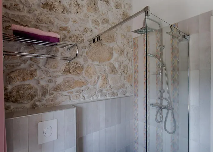 Luxurioese Steinvilla Mariva Mit Pool By Interhome Tribalj (Primorsko-Goranska)