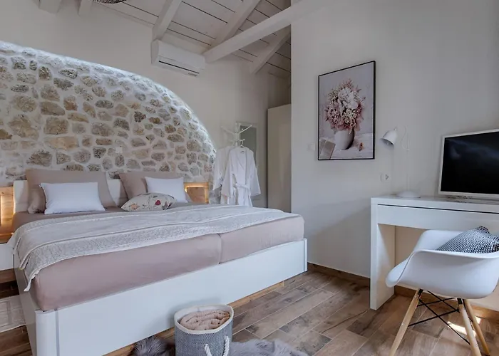 Luxurioese Steinvilla Mariva Mit Pool By Interhome Vakantiehuis Tribalj (Primorsko-Goranska)