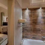 Luxurioese Steinvilla Mariva Mit Pool By Interhome טריבאלי