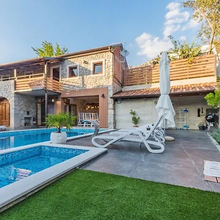 Luxurioese Steinvilla Mariva Mit Pool By Interhome Сasa de vacaciones *