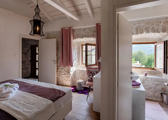 Luxurioese Steinvilla Mariva Mit Pool By Interhome Tribalj (Primorsko-Goranska)